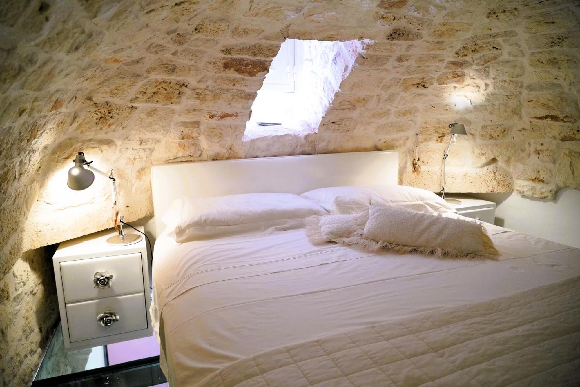 Dimora Lo Scrigno - Una Perla Nel Cuore Di Ostuni Exterior foto
